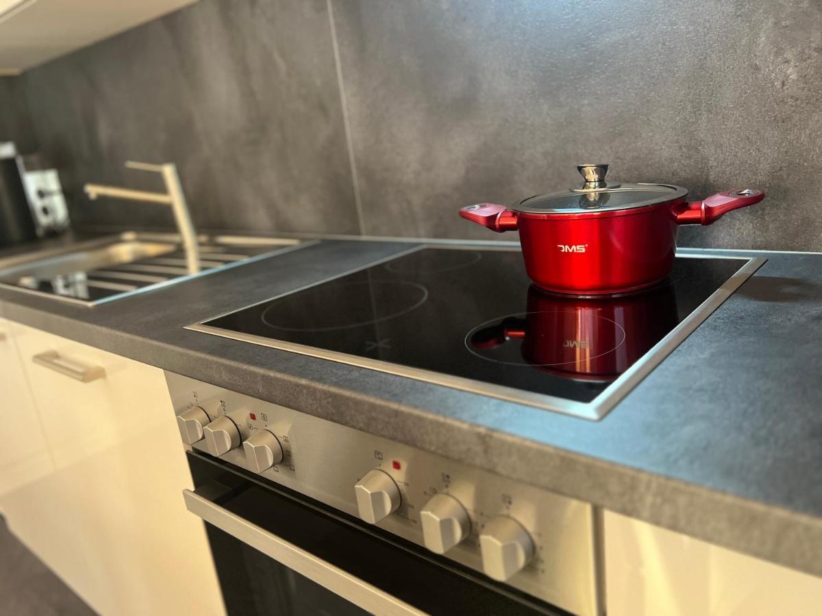 Apartment Fuer 6 Crailsheim Zentrum Netflix 300 Mbit Wlan エクステリア 写真